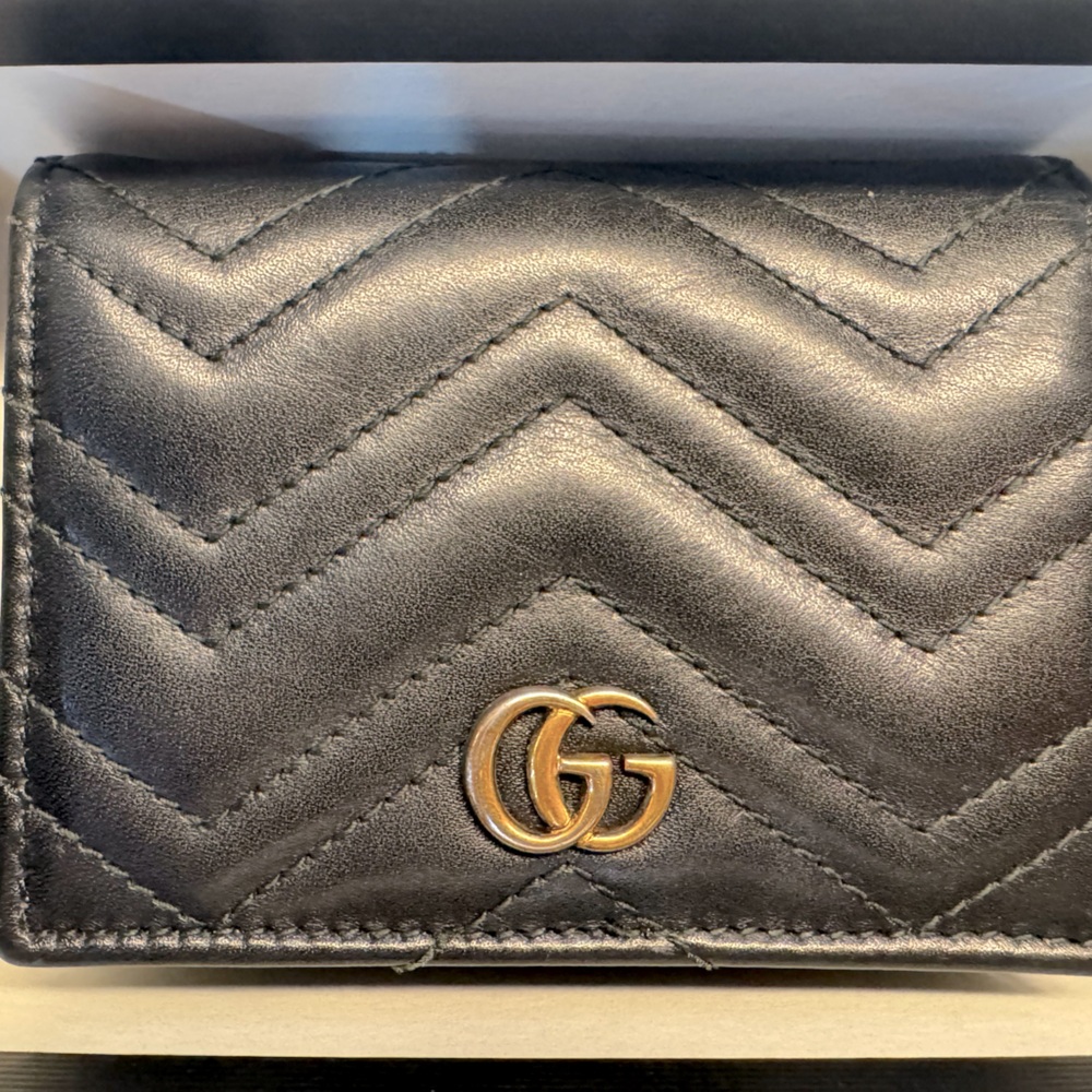 Gucci GG Marmont Card Case Wallet